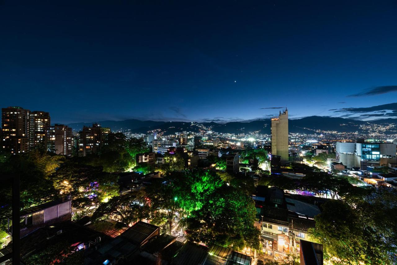 Nakua Stay & Work Medellin Bagian luar foto