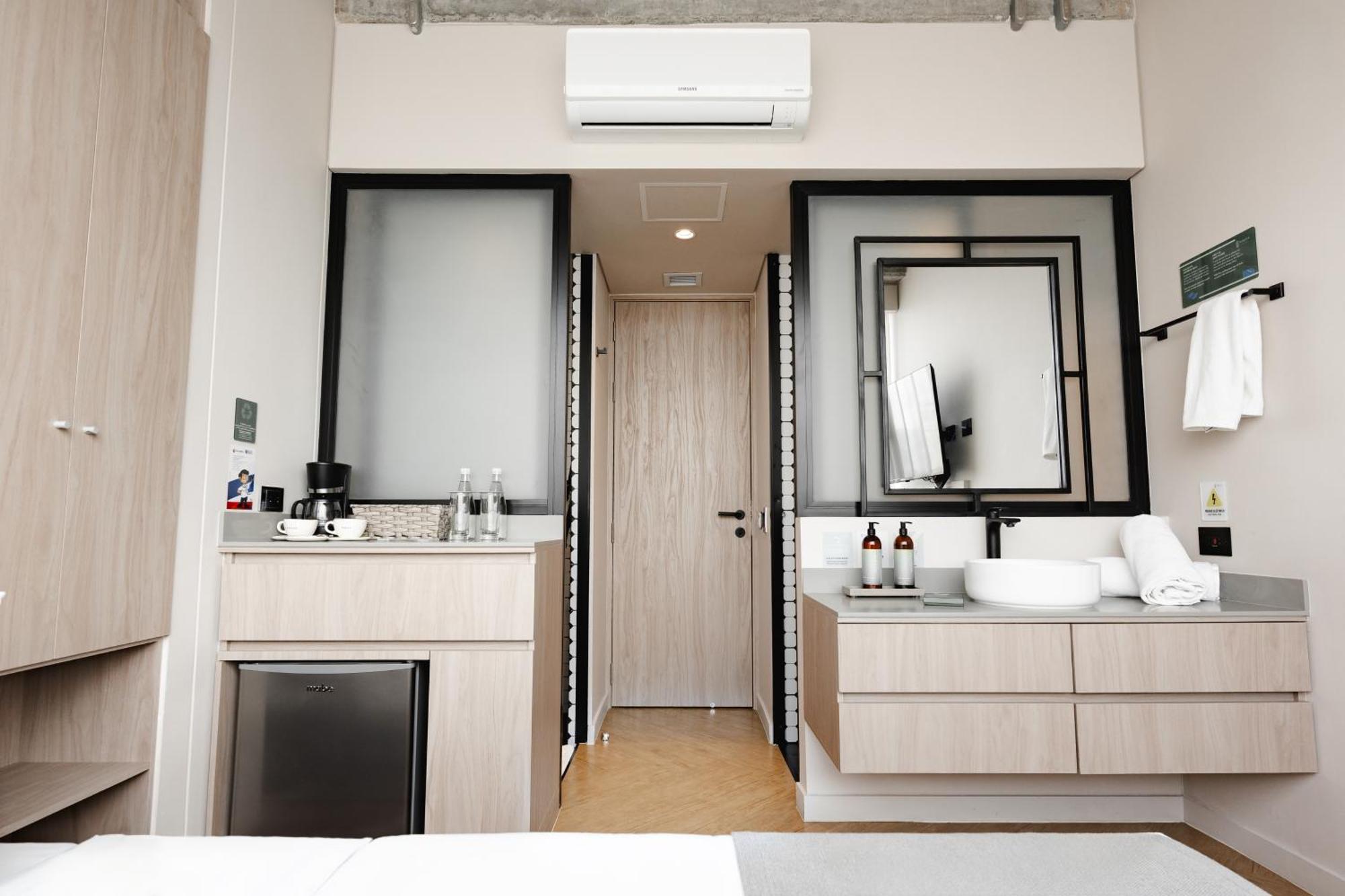 Nakua Stay & Work Medellin Bagian luar foto